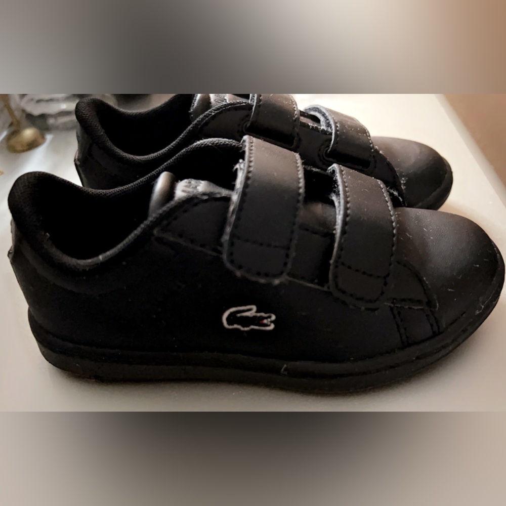 Toddler unisex Lacoste Black on Black leather Velcro tennis shoes size 10